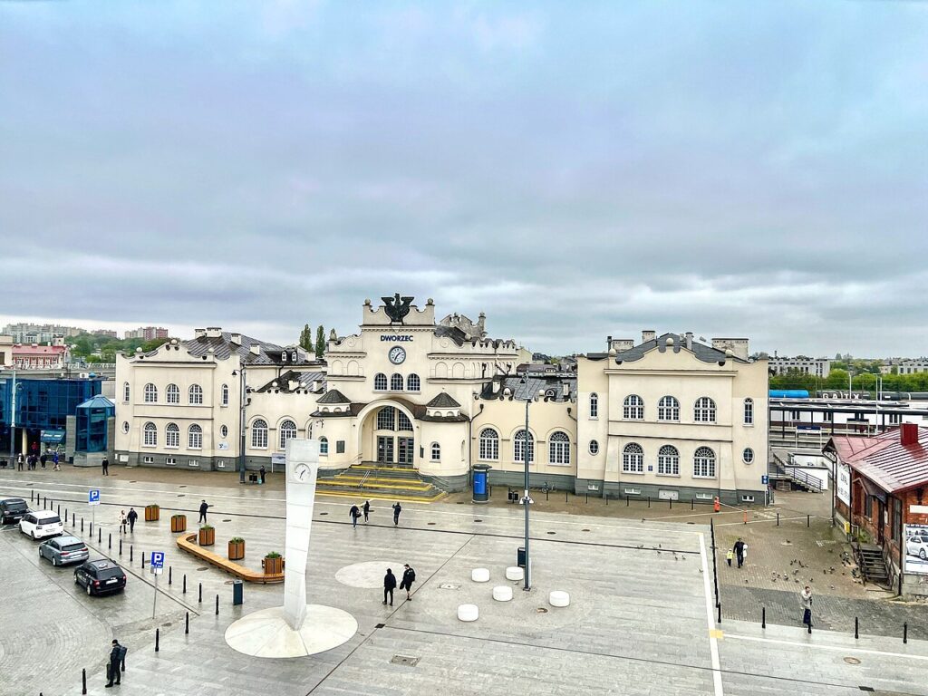 Miejskie Przedsiębiorstwo Komunikacyjne Lublin – historia, rozwój i współczesne wyzwania Miejskie Przedsiębiorstwo Komunikacyjne Lublin