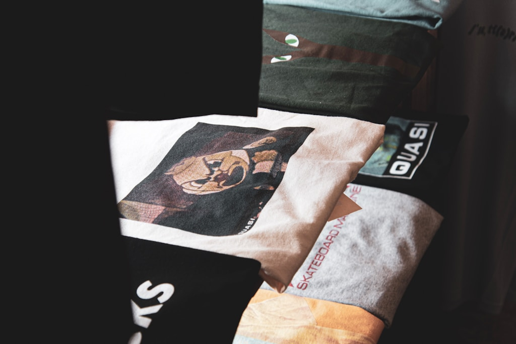 Dlaczego warto nosić odzież z własnym nadrukiem