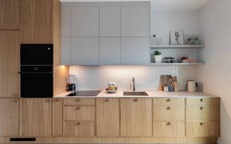 Jak wykorzystać przestrzeń w kuchni do maksimum?