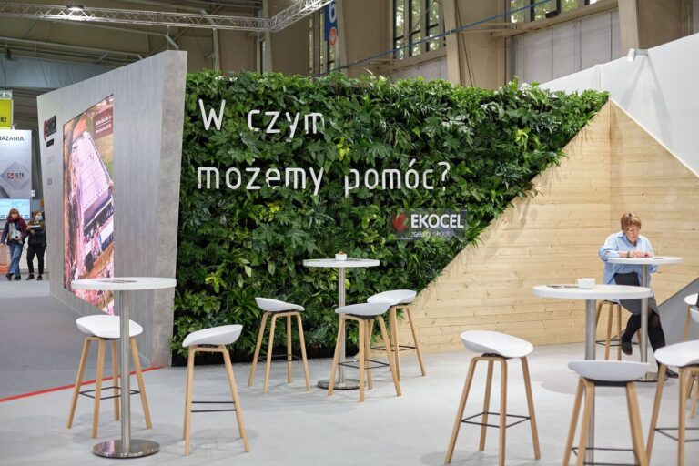 Jak nowatorskie koncepcje stoisk targowych zwiększają wartość i wizerunek firmy?