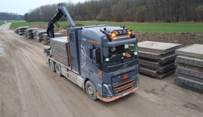 Jak zabezpieczyć teren inwestycji przed zniszczeniem nawierzchni?