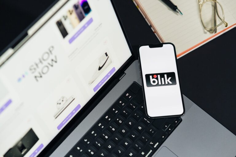 Blik – polski system płatności mobilnych, który zmienił codzienne płacenie