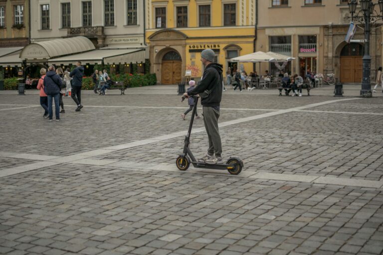 Kukirin G2 Master – mocna hulajnoga elektryczna dla wymagających użytkowników