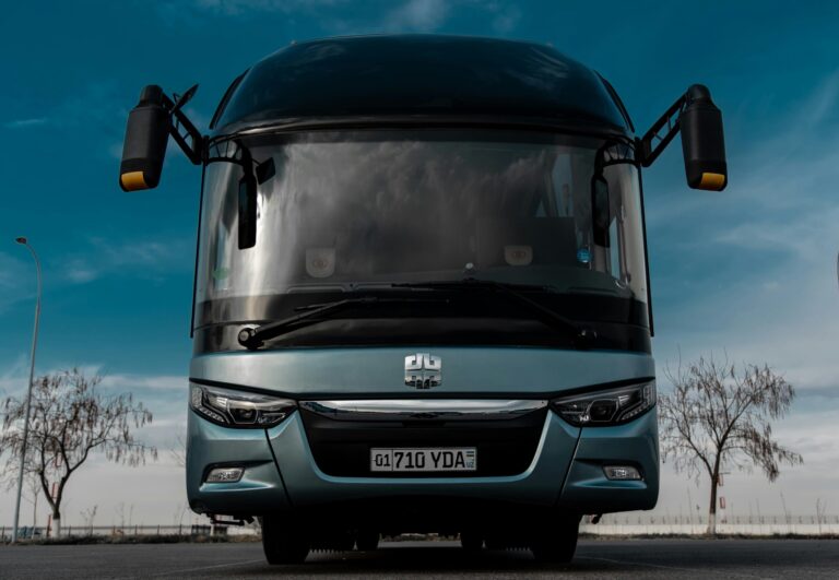 Jaki bus z Podkarpackiego do Belgii wybrać?